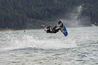 kitesurfen-allmannsdorf9.jpg (80741 Byte)