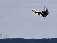 kitesurfer-brombach7.jpg (14608 Byte)